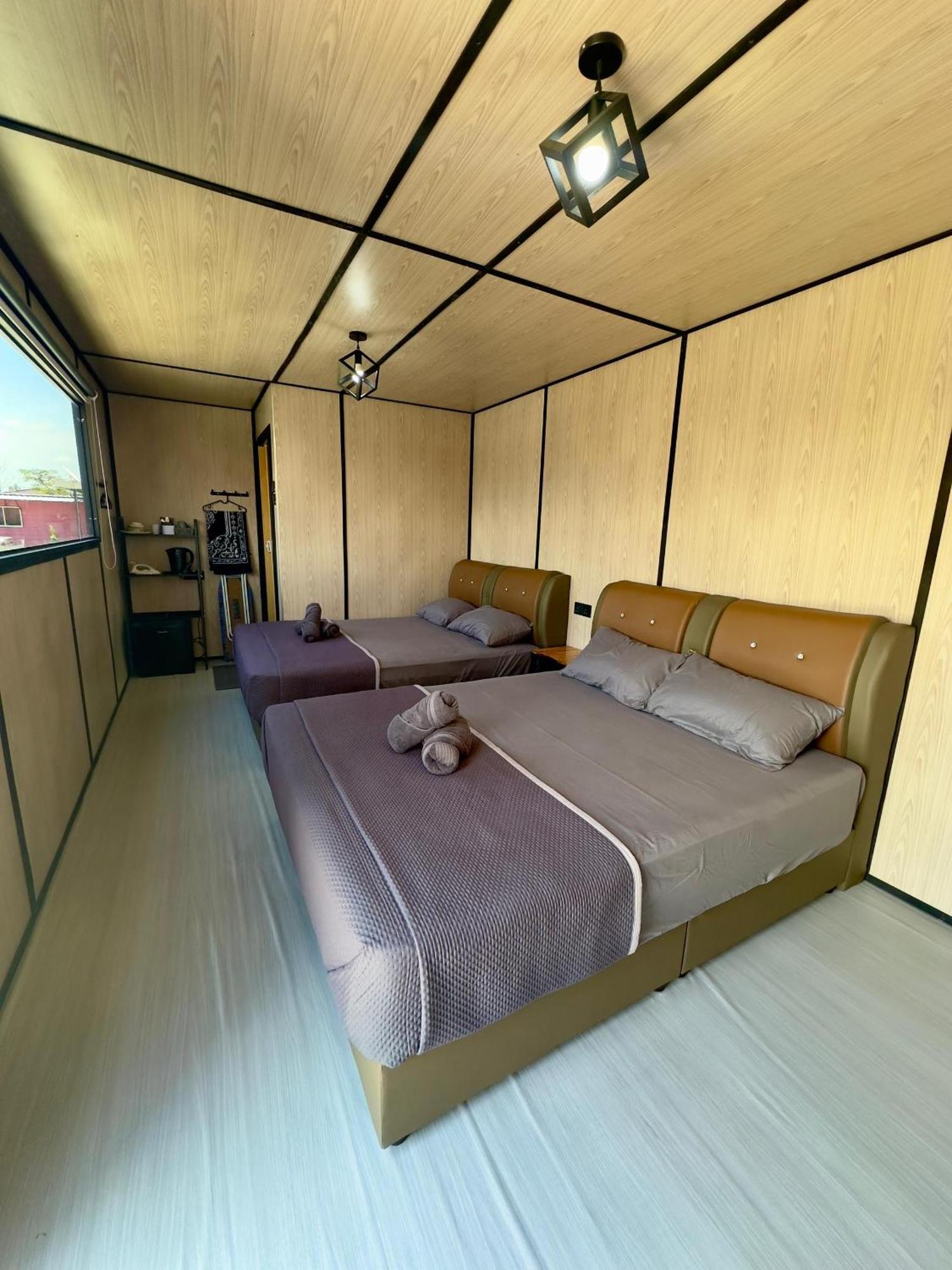 Padang Besar Gray Cabin Екстериор снимка